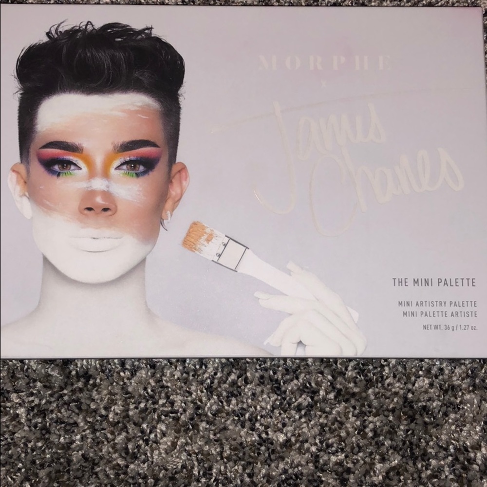 Morphe x James Charles mini pallet.
